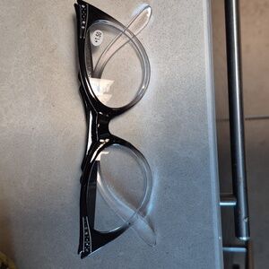 Cat eye reading glasses 1.50 NEW